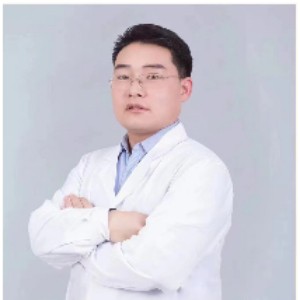王光泽